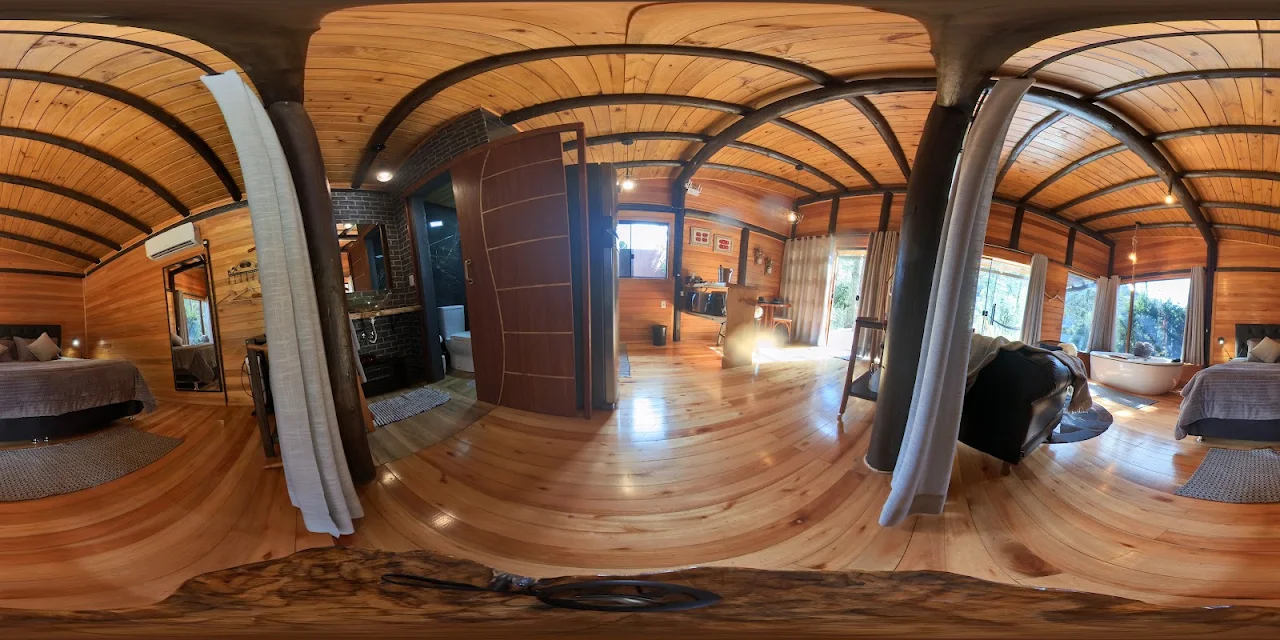 Vista panorâmica 360 graus do quarto, banheiro e cozinha da Cabana Araucária